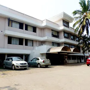 3* Hotel Highway Garden