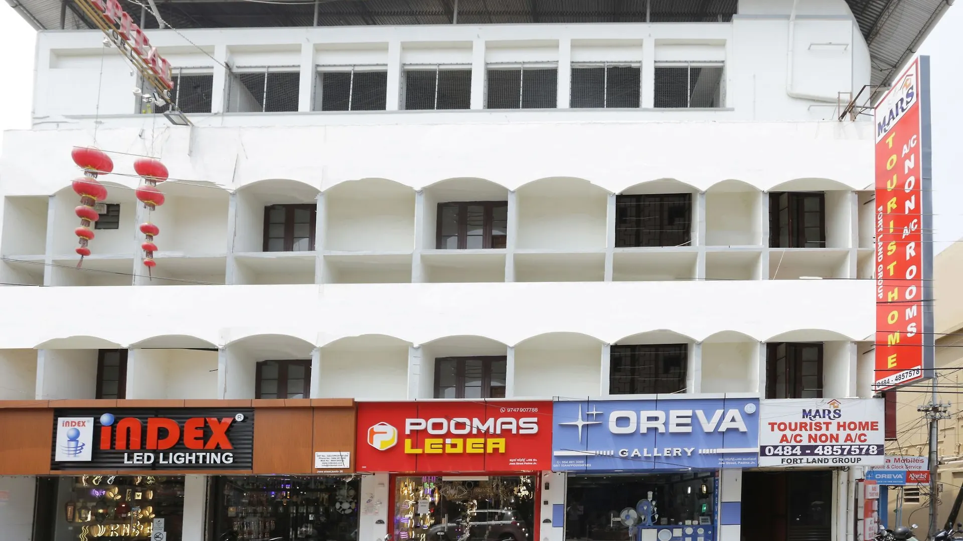 Treebo Mars Hotel Kochi