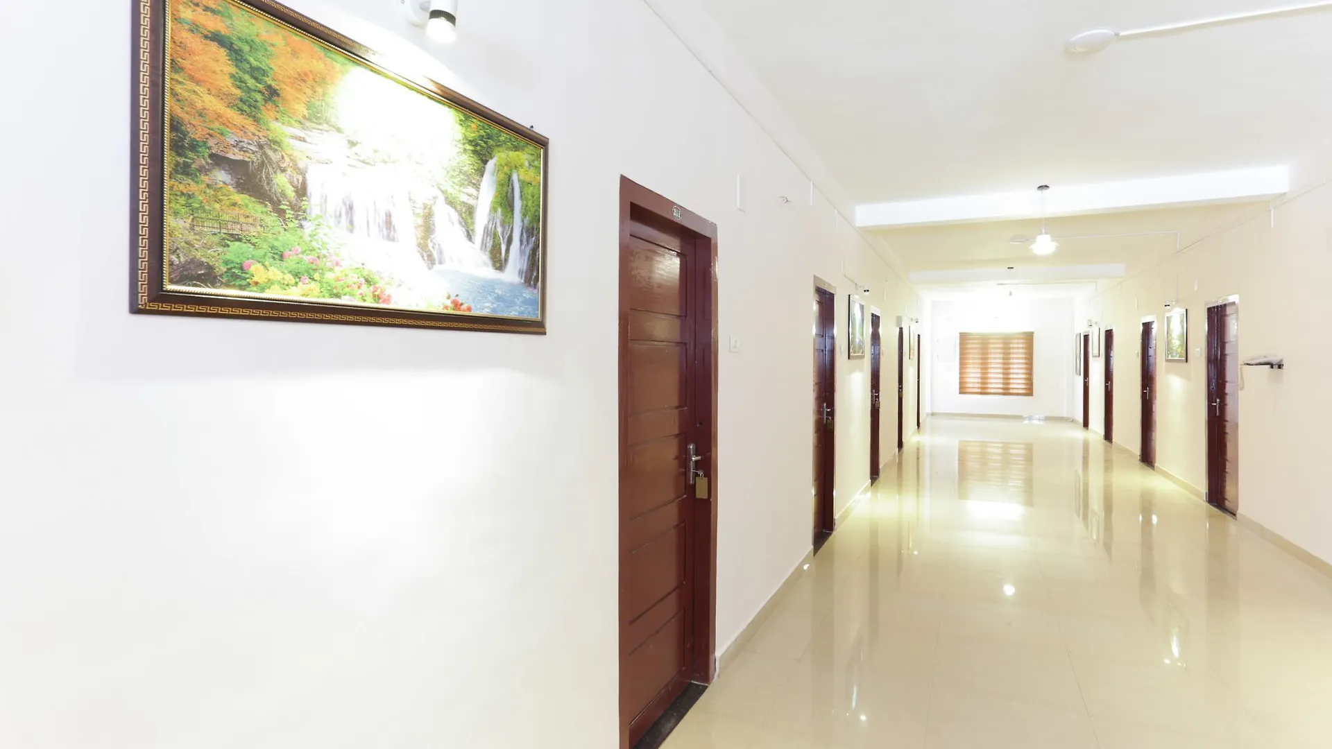 Treebo Mars Hotel Kochi