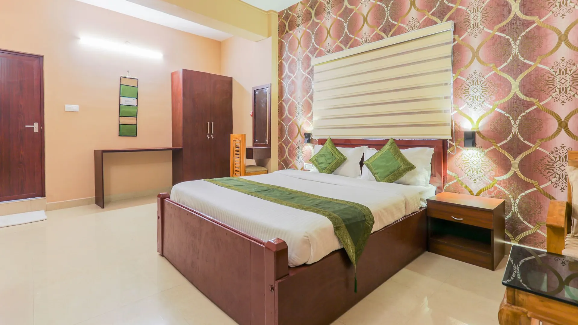 Treebo Mars Hotel Kochi