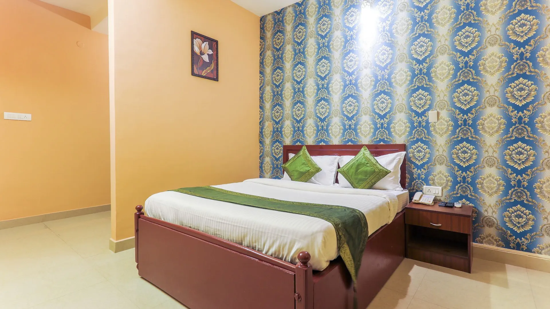 Treebo Mars Hotel Kochi