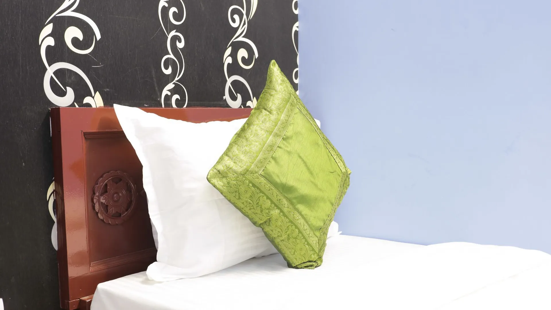 Treebo Mars Otel Kochi 3*,